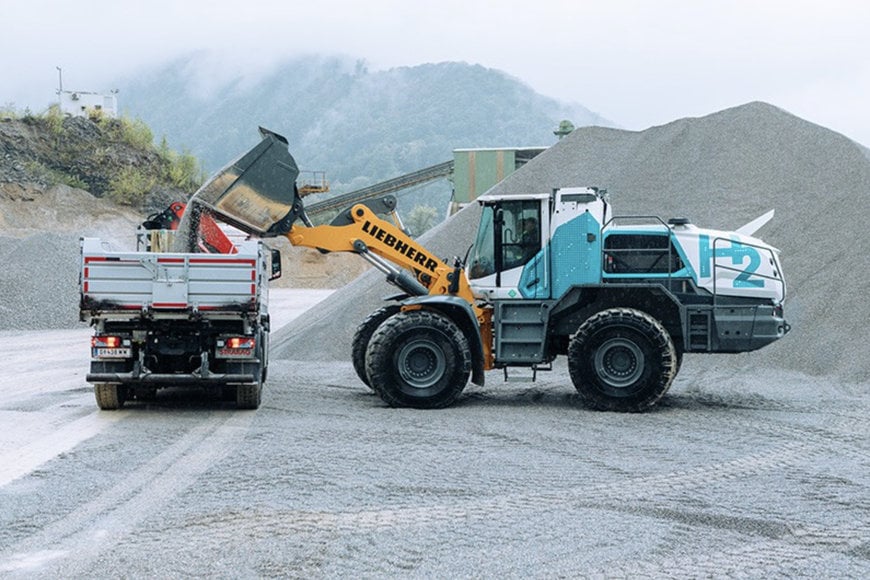 Liebherr and STRABAG Test Hydrogen-Powered Wheel Loader in Quarry Pilot Project 